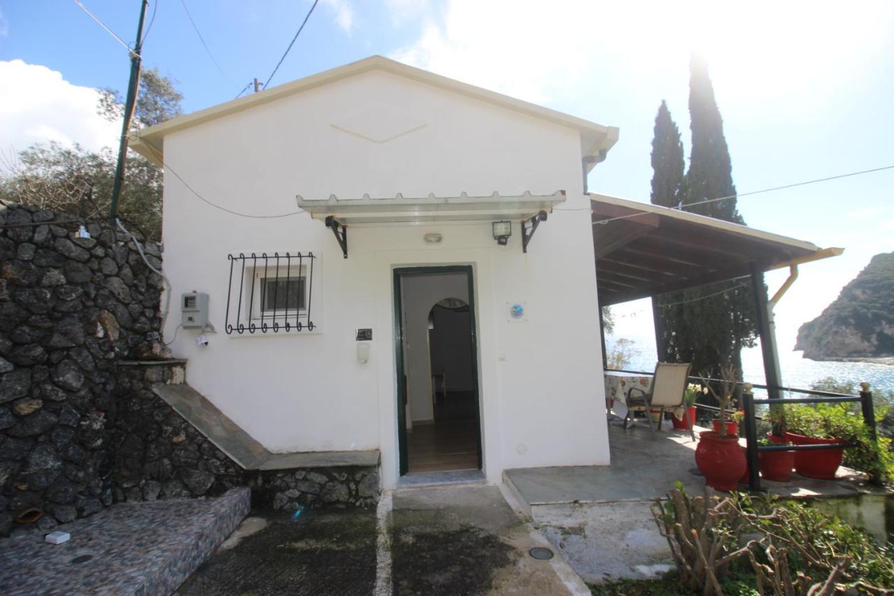 Niky'S Cottage Paleokastritsa Exterior photo